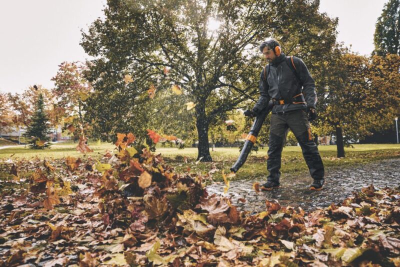 SOPRADOR STIHL COSTAL BGA 300 (SEM BATERIA - SEM CARREGADOR) - Imagem 2